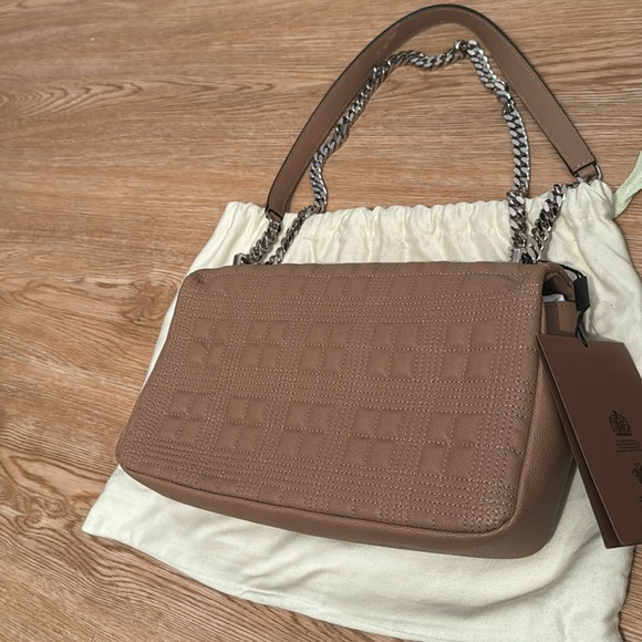 BURBERRY CAMEL BEIGE CAVIAR LEATHER HANDLE BAG BRAND NEW WITH ORIGINAL TAGS - Picture 5 of 10